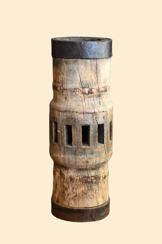 Wagon Hub Vase