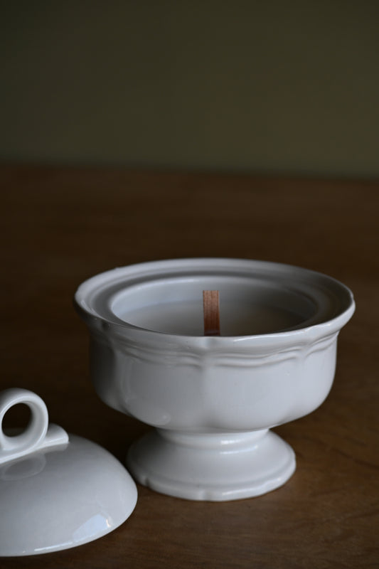 Covered Sugar Bowl Candle