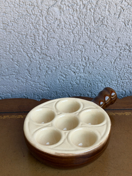 Two Tone Escargot Tray - Cream & Brown
