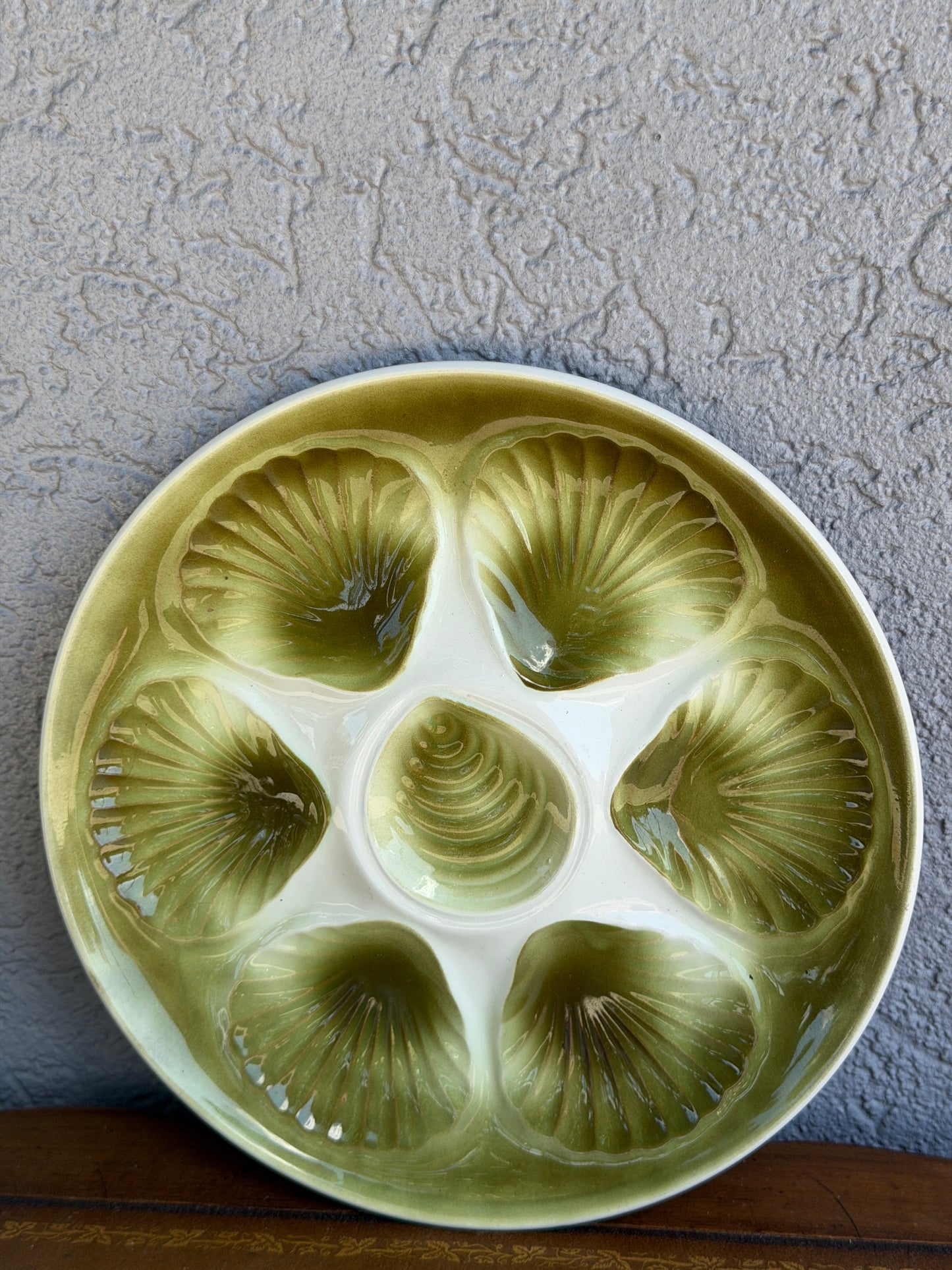 Green Shell Oyster Plate
