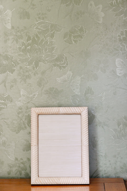 5x7 Ligeia Bone Inlay Picture Frame